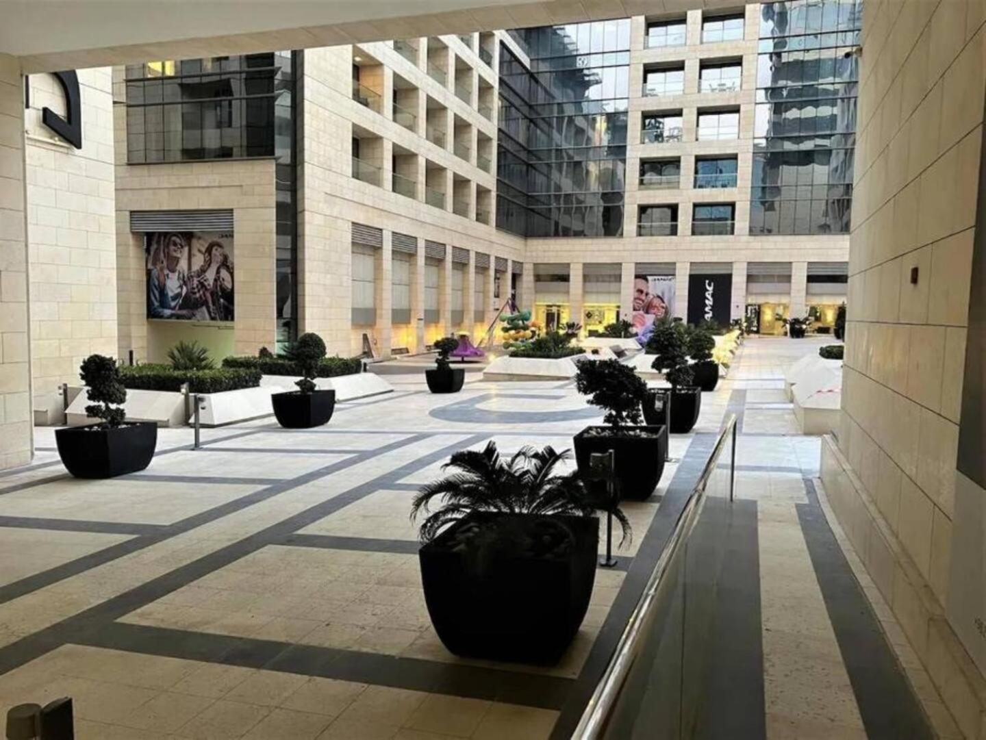 Luxury - Damac Tower