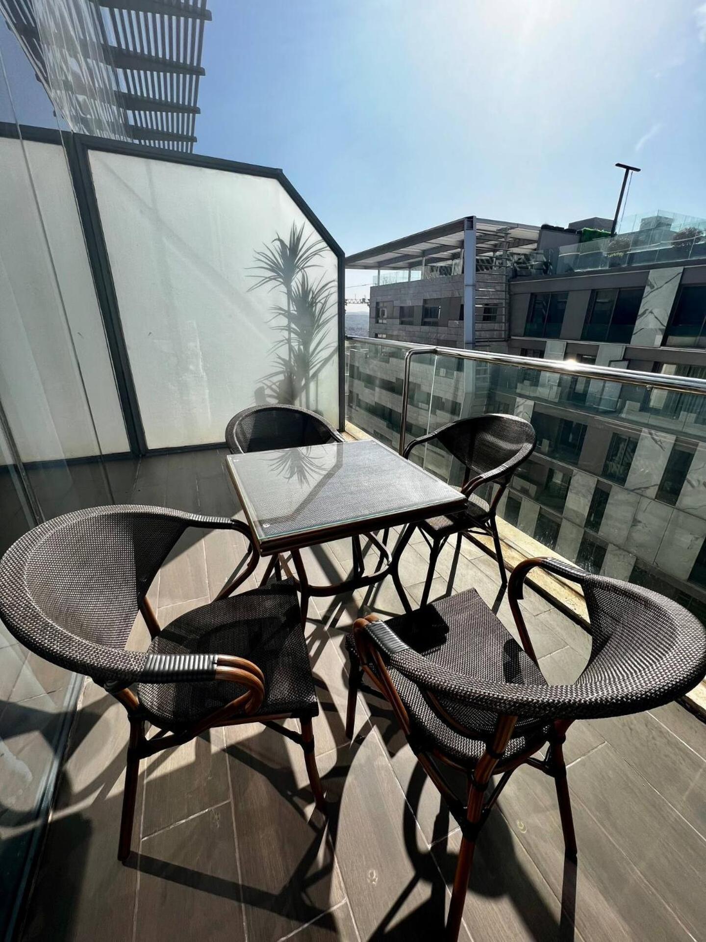 Apartment Luxury - Damac Tower